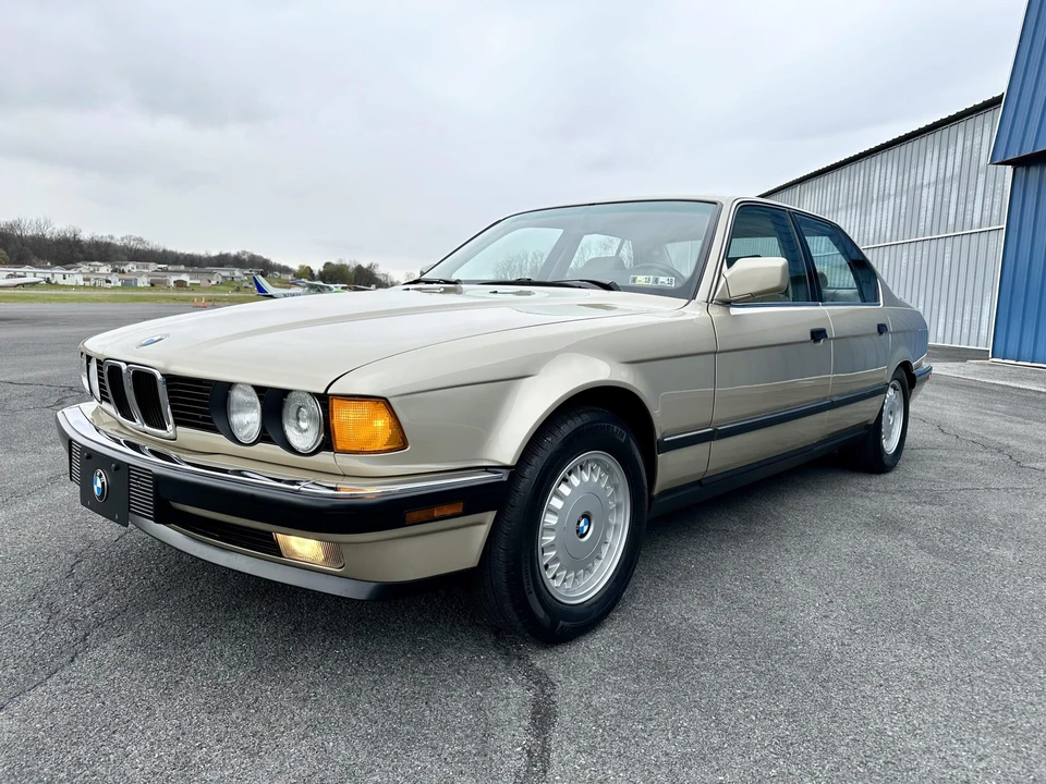 1988 BMW E32 7 Series - Image 5 of 31