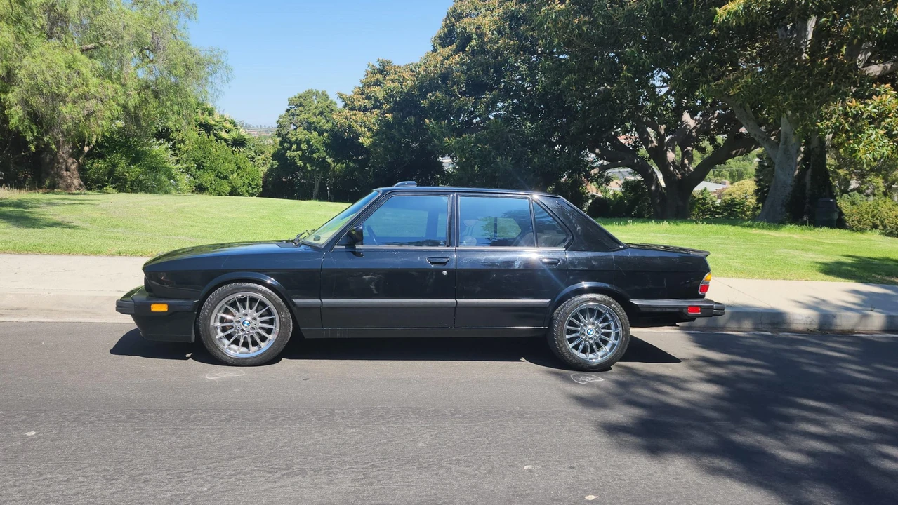 1988 BMW E28 M5 - Image 4 of 31