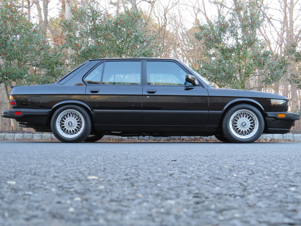 1988 BMW E28 M5 - Image 14 of 31