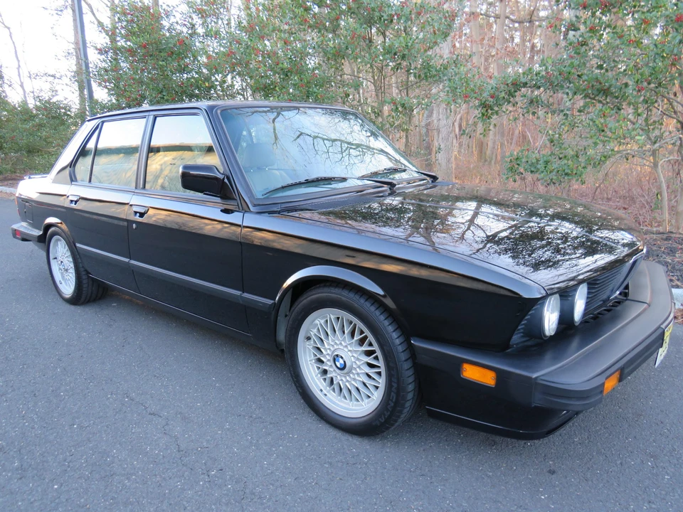 1988 BMW E28 M5 - Image 16 of 31