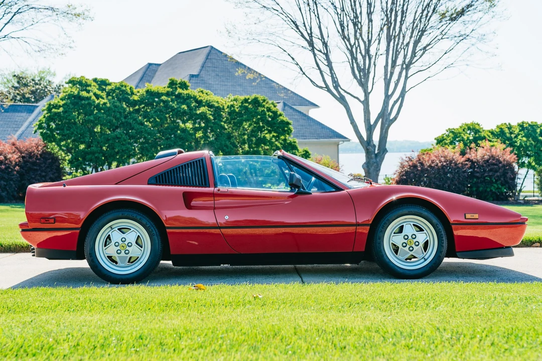 1988 Ferrari 328 GTS - Image 20 of 31