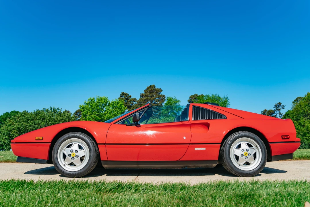 1988 Ferrari 328 GTS - Image 13 of 31