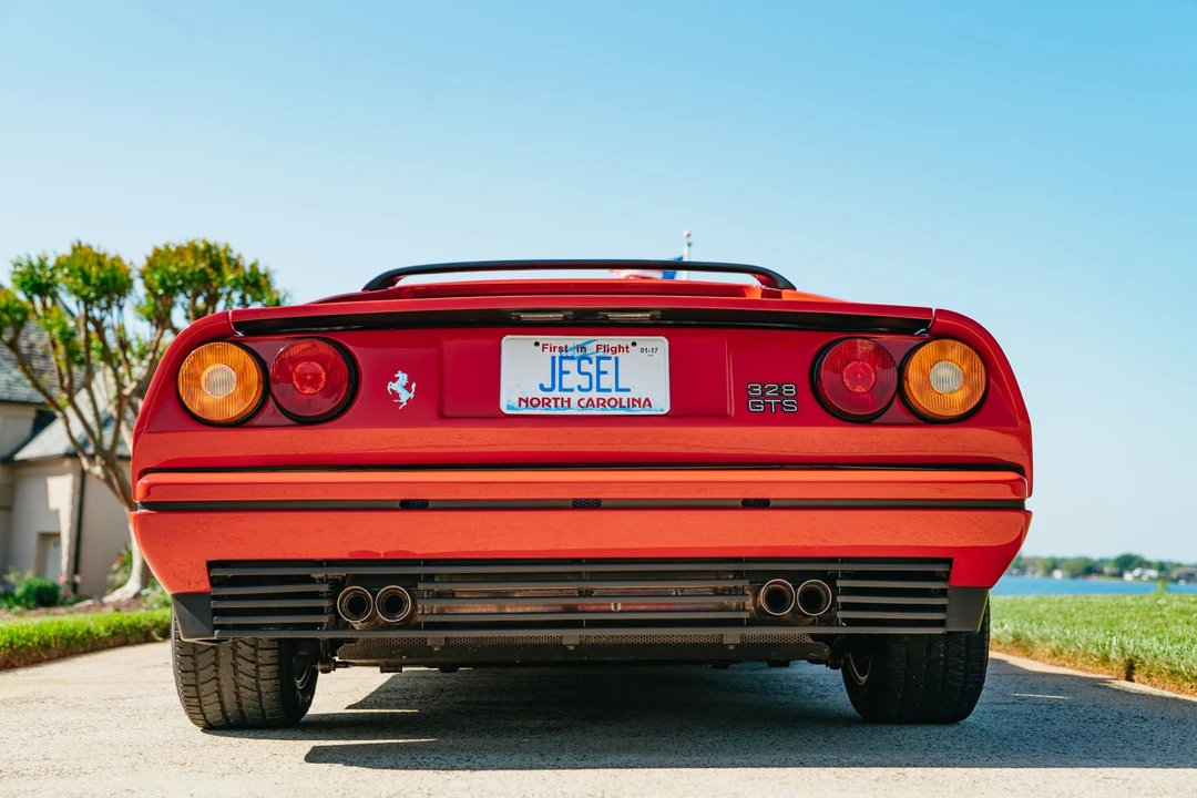 1988 Ferrari 328 GTS - Image 17 of 31