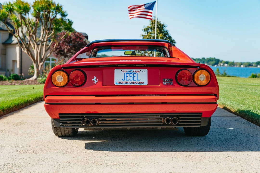 1988 Ferrari 328 GTS - Image 8 of 31
