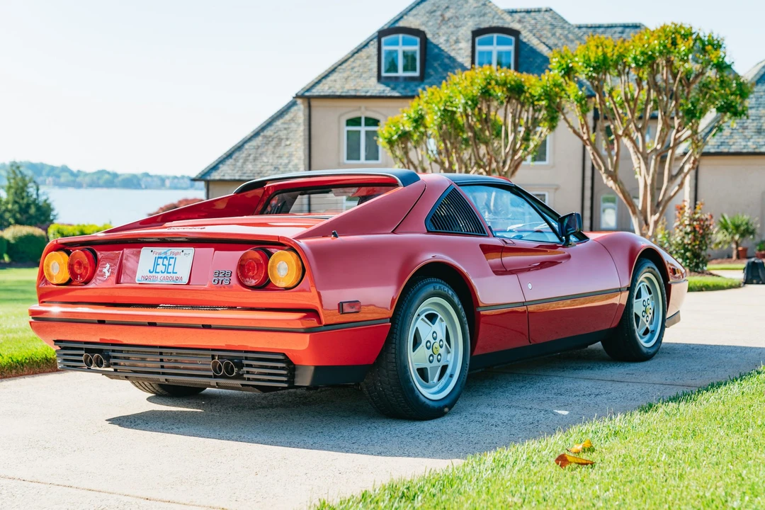 1988 Ferrari 328 GTS - Image 9 of 31
