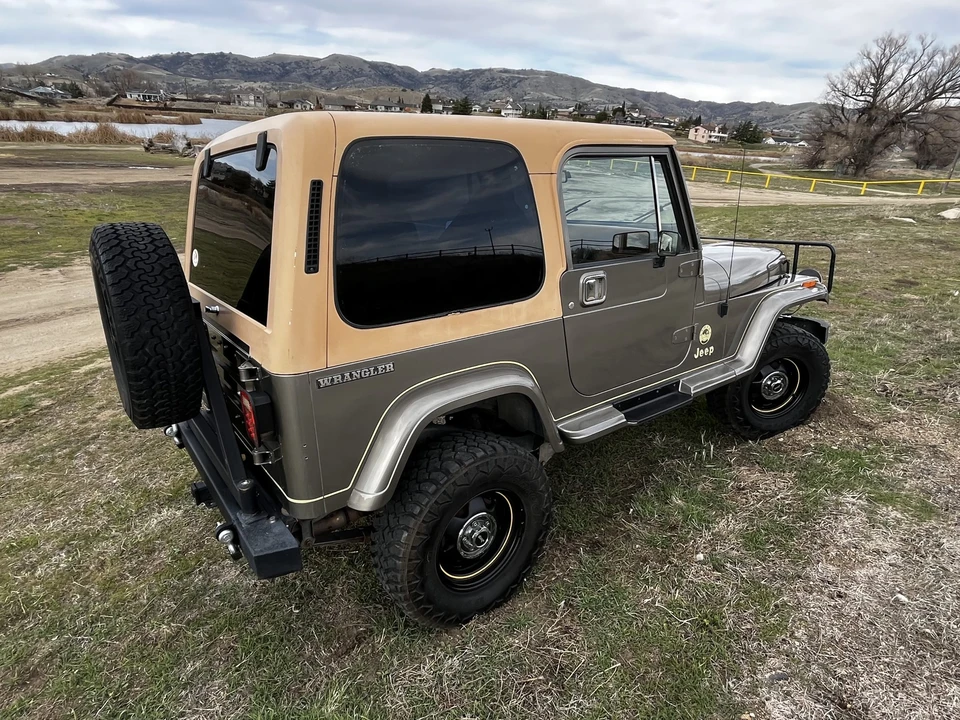 1988 Jeep YJ Wrangler - Image 12 of 31