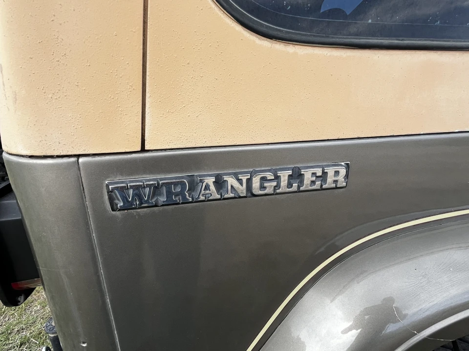 1988 Jeep YJ Wrangler - Image 21 of 31