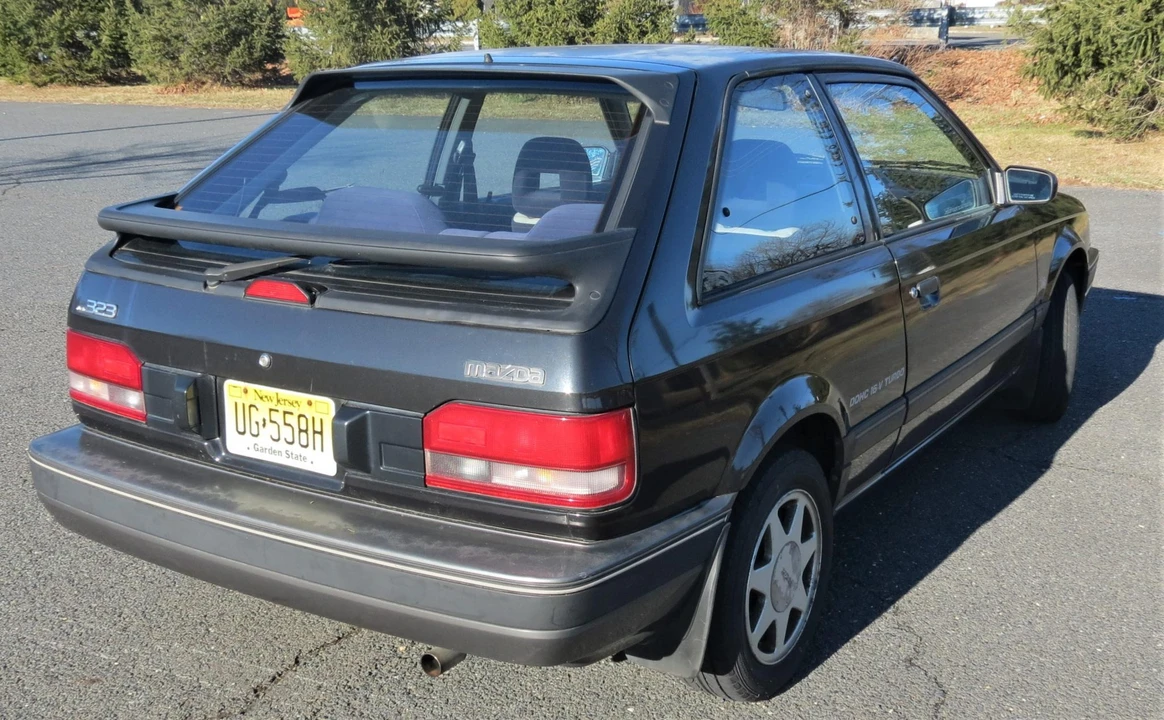 1988 Mazda Protege 6th Gen - Image 11 of 31