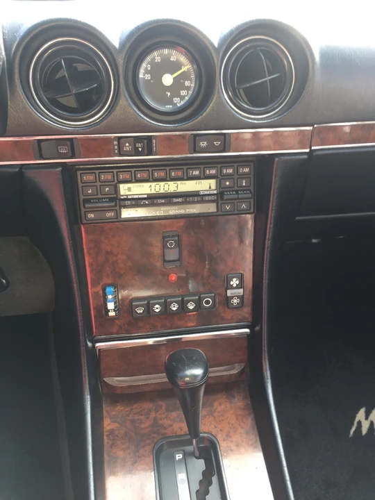 1988 Mercedes-Benz R107 SL-Class - Image 31 of 31