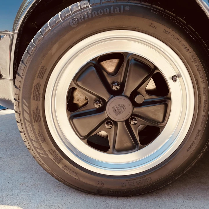 1988 Porsche 911 Carrera 3.2 - Image 28 of 31