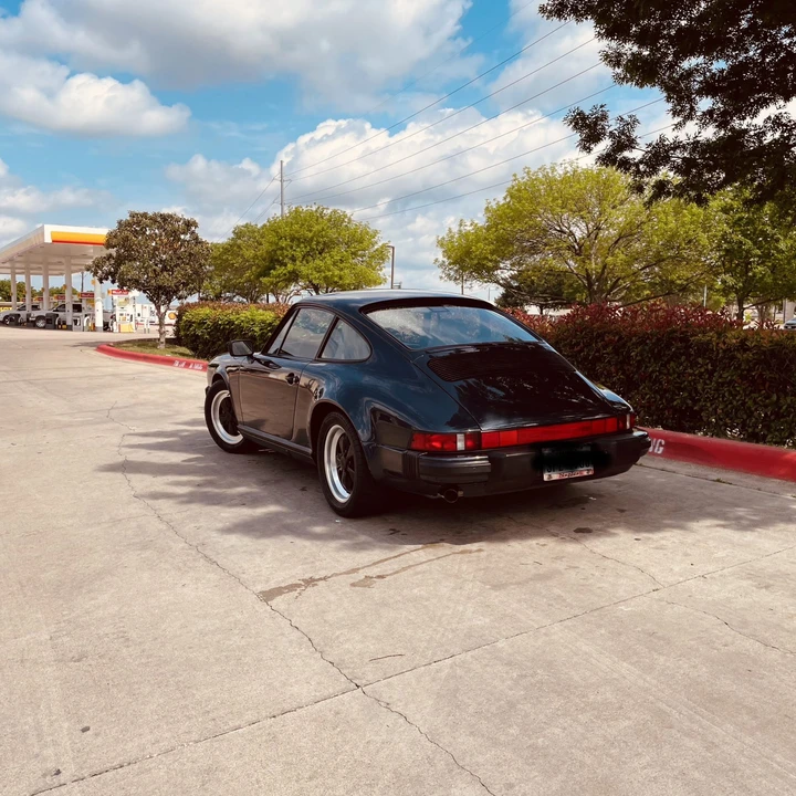 1988 Porsche 911 Carrera 3.2 - Image 13 of 31