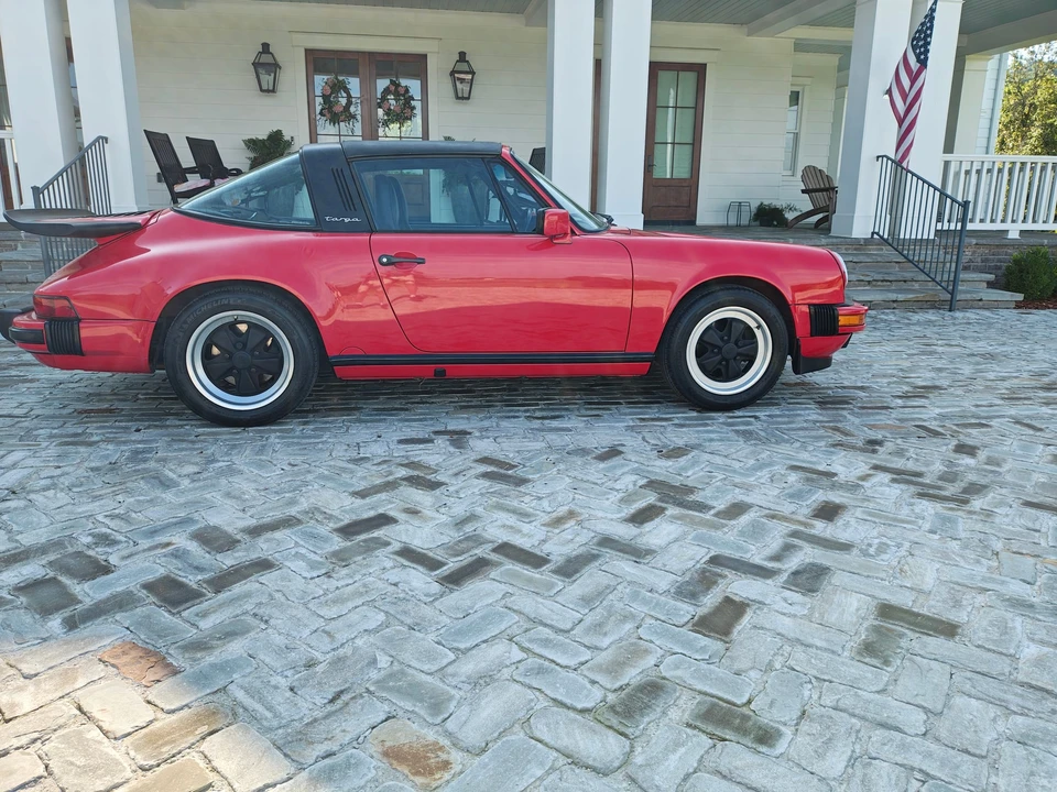 1988 Porsche 911 Carrera 3.2 - Image 17 of 31
