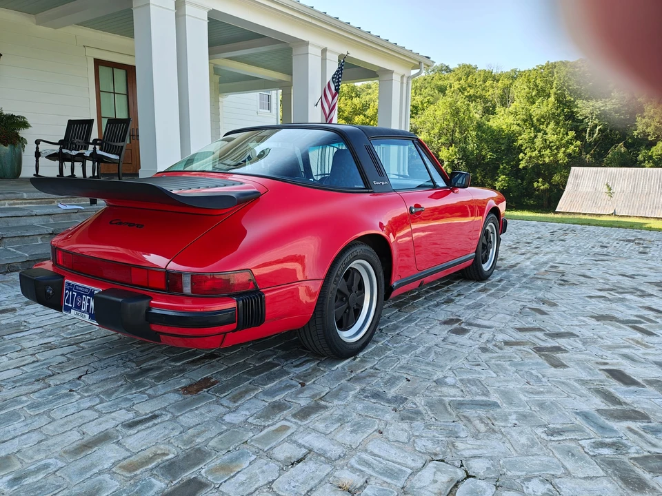 1988 Porsche 911 Carrera 3.2 - Image 15 of 31