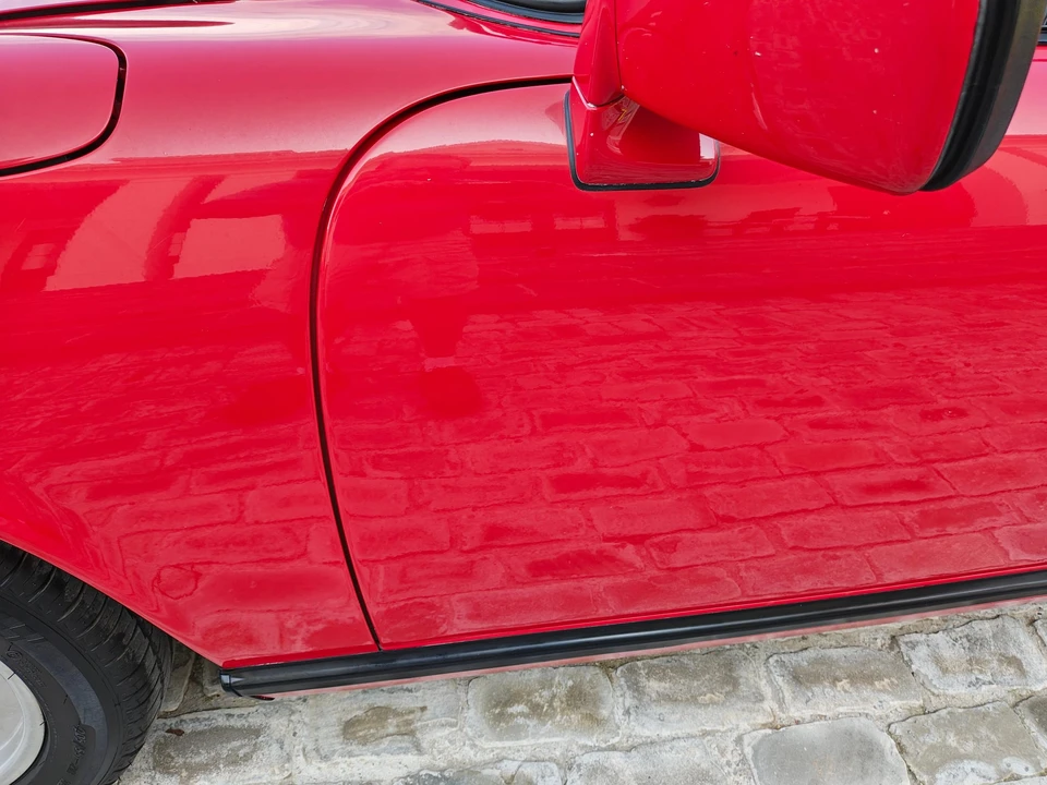 1988 Porsche 911 Carrera 3.2 - Image 25 of 31