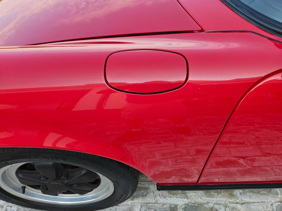 1988 Porsche 911 Carrera 3.2 - Image 24 of 31