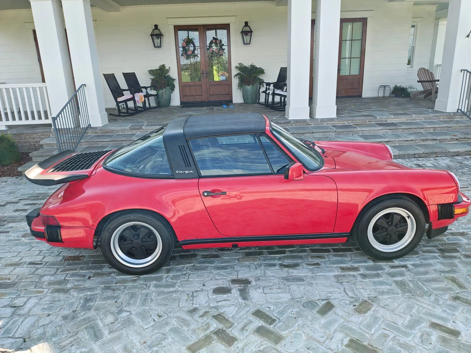 1988 Porsche 911 Carrera 3.2 - Image 18 of 31