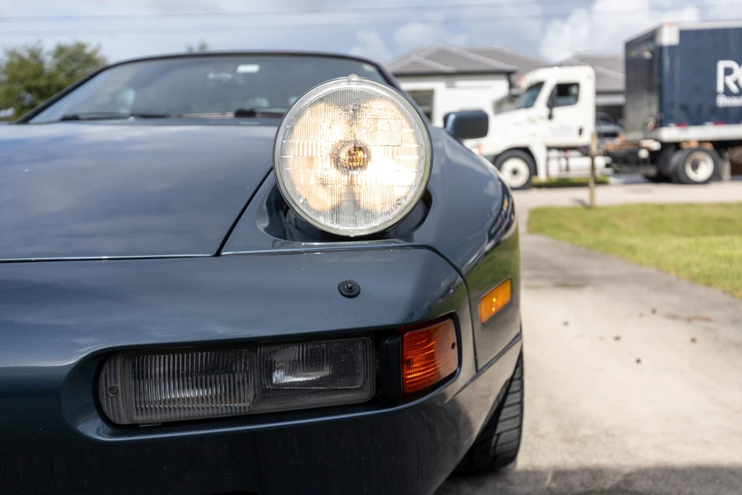 1988 Porsche 928 S4 - Image 18 of 31