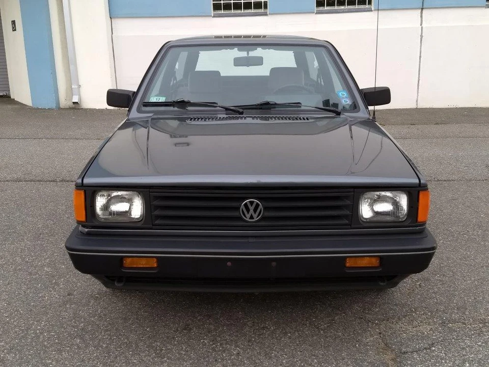 1988 Volkswagen Fox - Image 9 of 31