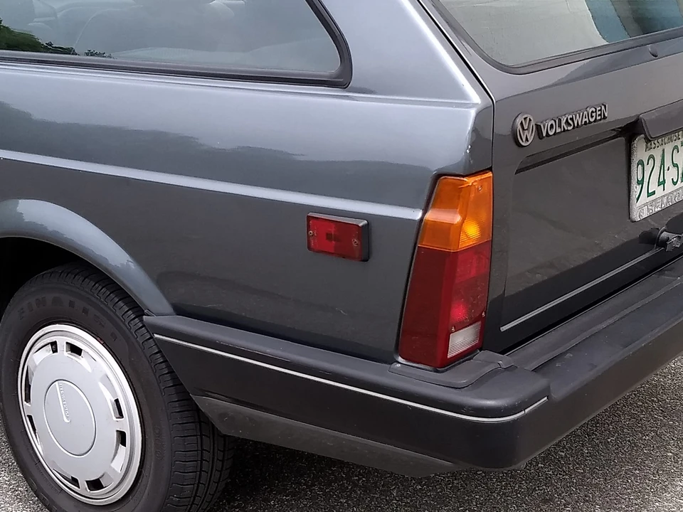 1988 Volkswagen Fox - Image 17 of 31