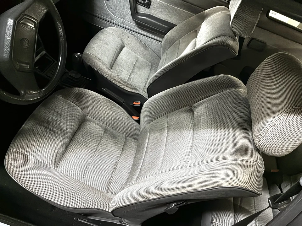 1988 Volkswagen Fox - Image 28 of 31