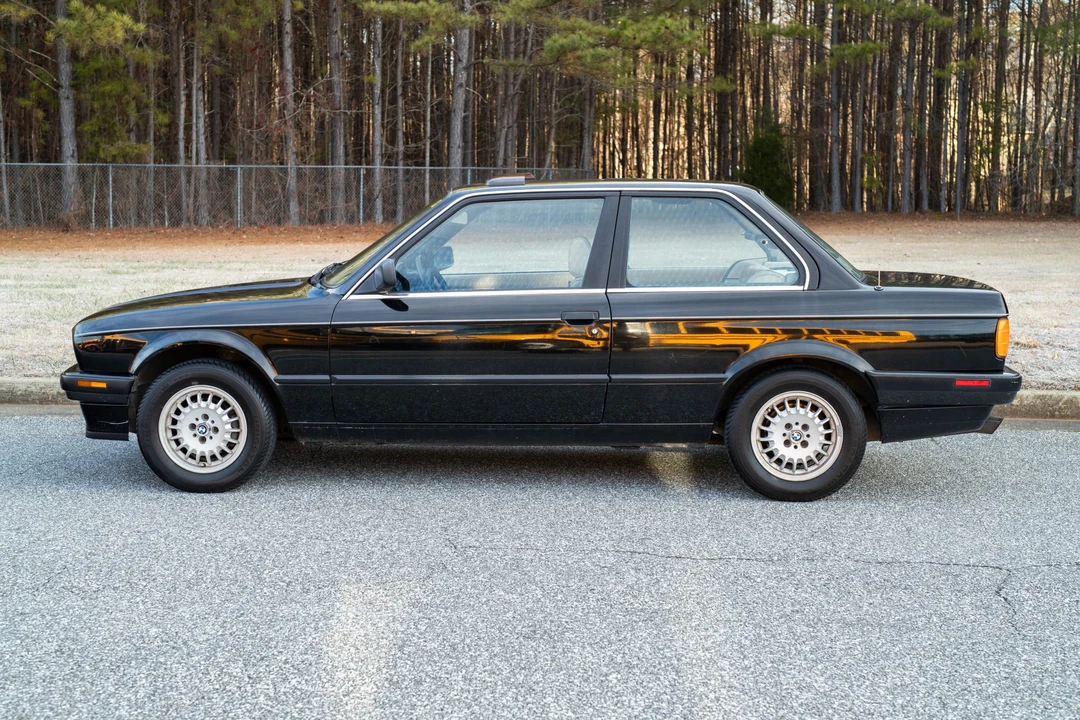 1989 BMW E30 3 Series - Image 9 of 31
