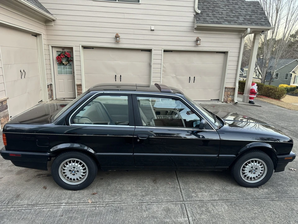 1989 BMW E30 3 Series - Image 11 of 31