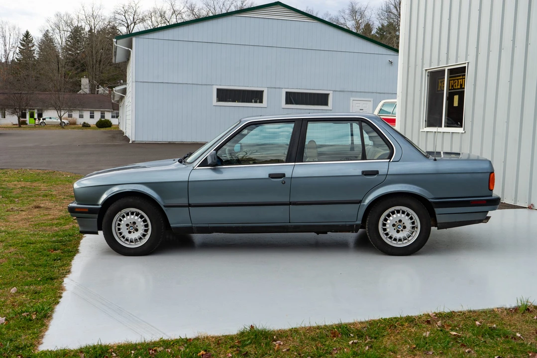 1989 BMW E30 3 Series - Image 18 of 31