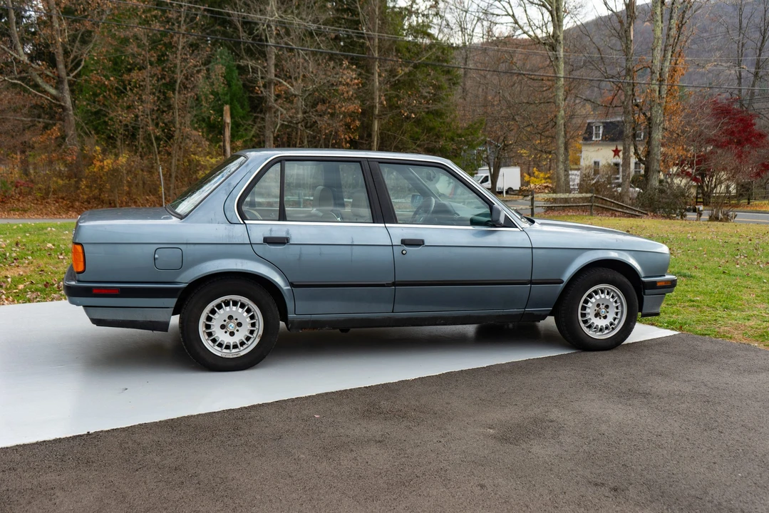 1989 BMW E30 3 Series - Image 11 of 31