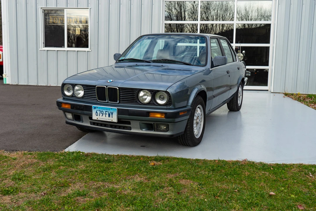1989 BMW E30 3 Series - Image 2 of 31