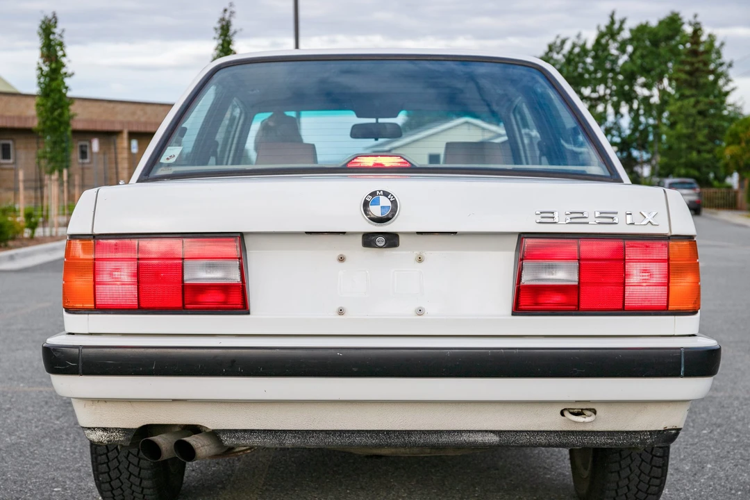 1989 BMW E30 3 Series - Image 15 of 31