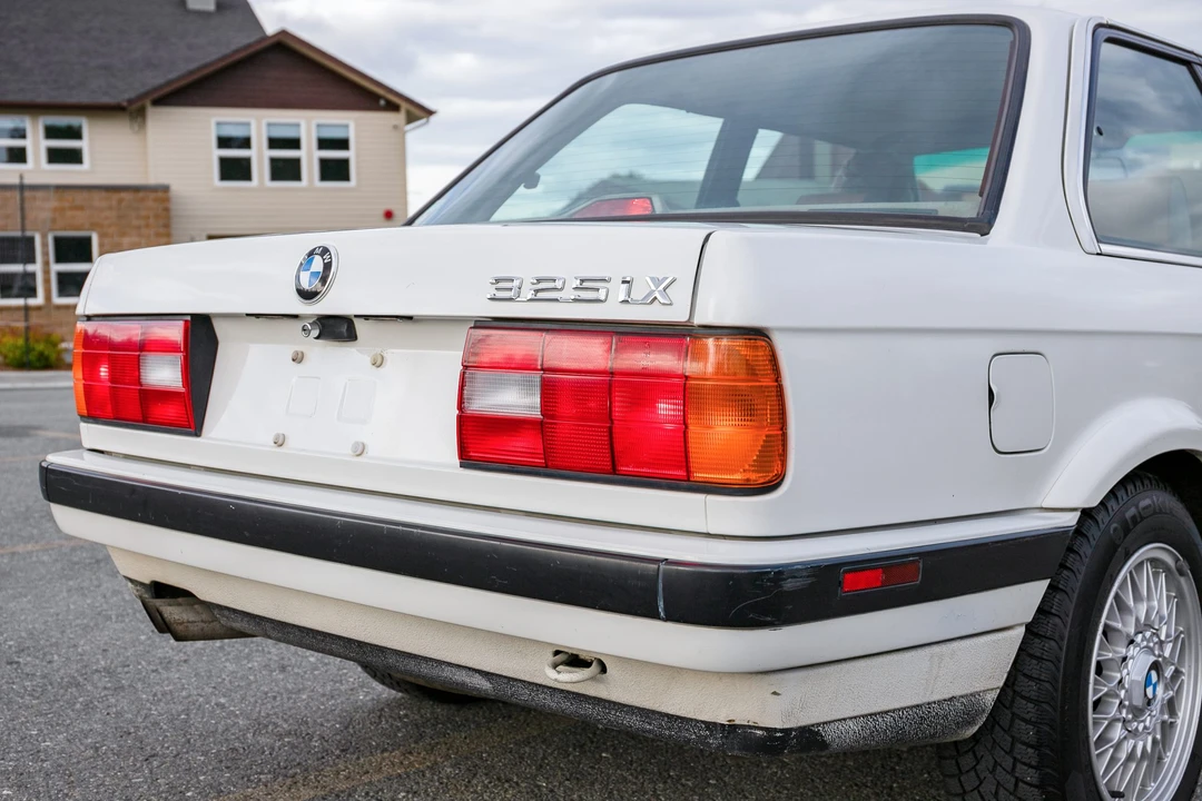 1989 BMW E30 3 Series - Image 16 of 31