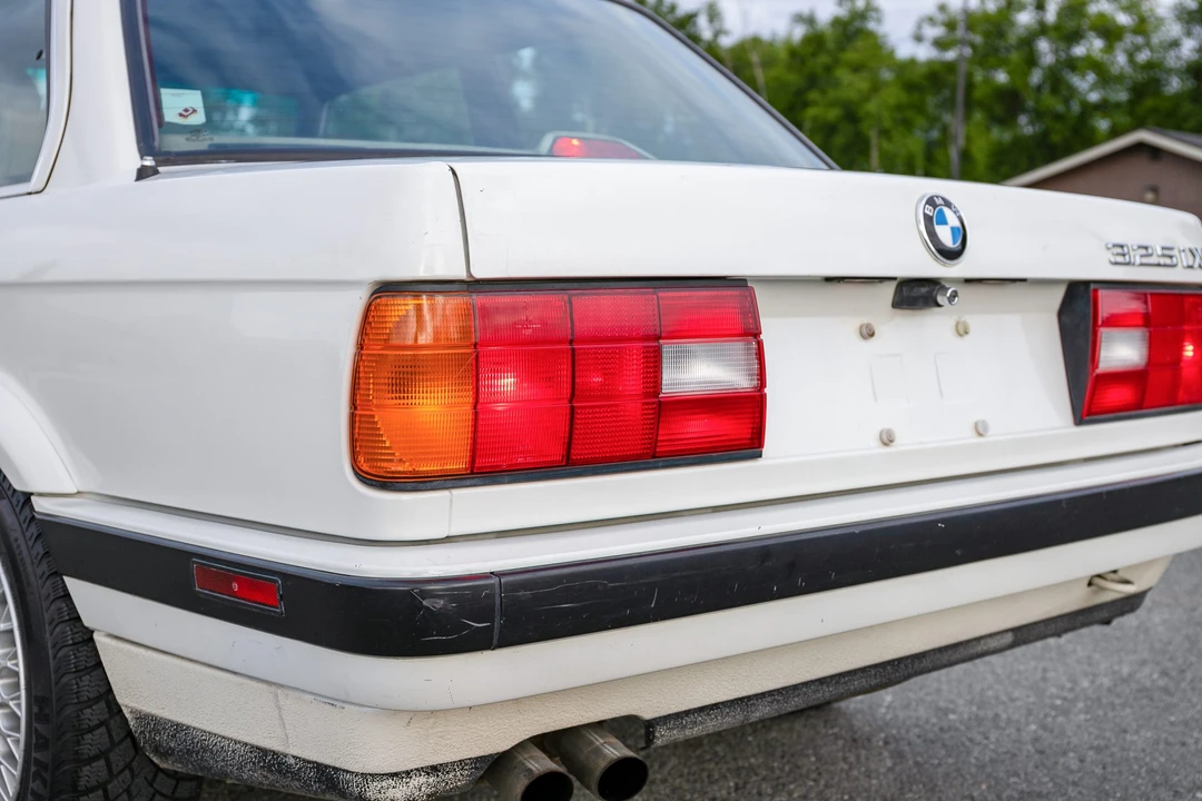 1989 BMW E30 3 Series - Image 17 of 31