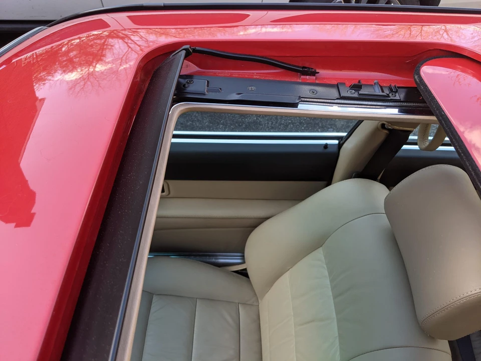 1989 BMW E24 6 Series - Image 27 of 31