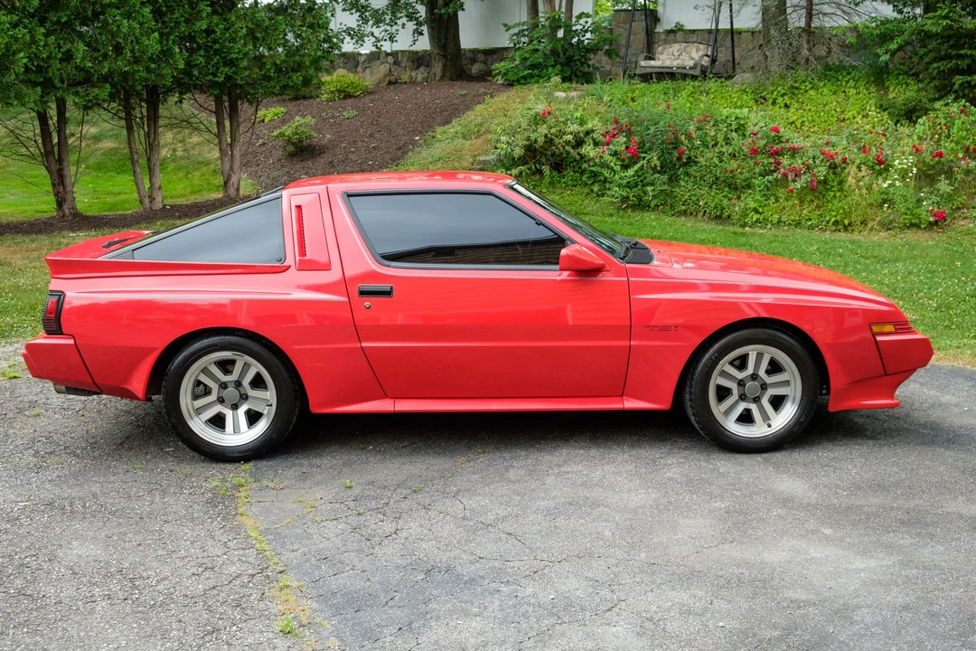 1989 Chrysler Conquest - Image 8 of 31