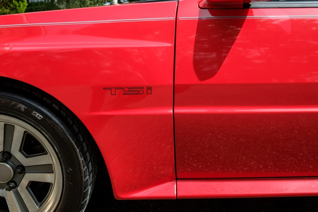 1989 Chrysler Conquest - Image 18 of 31