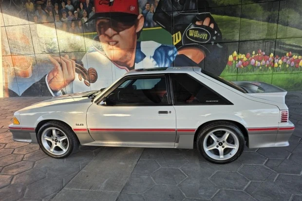 1989 Ford Mustang GT 3rd Gen - Image 3 of 8