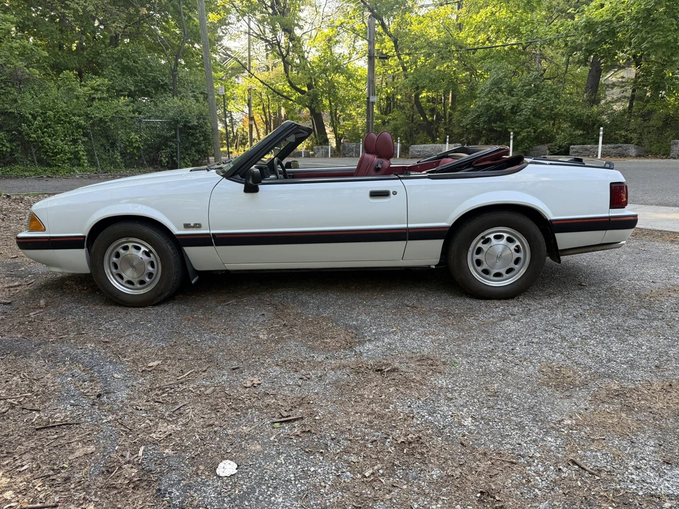 1989 Ford Mustang 3rd Gen - Image 3 of 31