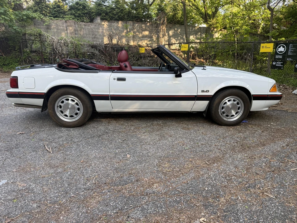 1989 Ford Mustang 3rd Gen - Image 8 of 31