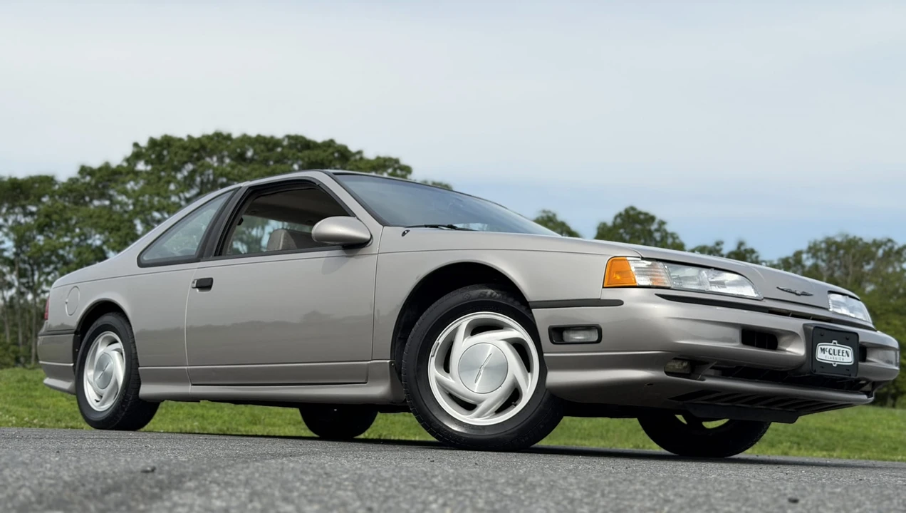 1989 Ford Thunderbird 10th Gen - Image 9 of 31
