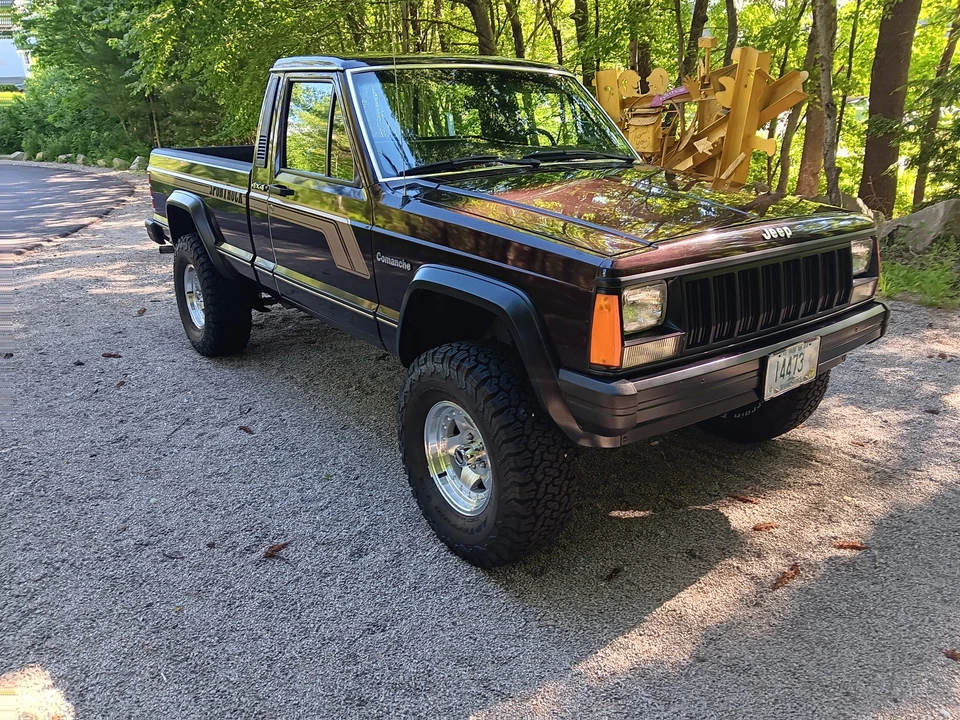 1989 Jeep Comanche - Image 10 of 31