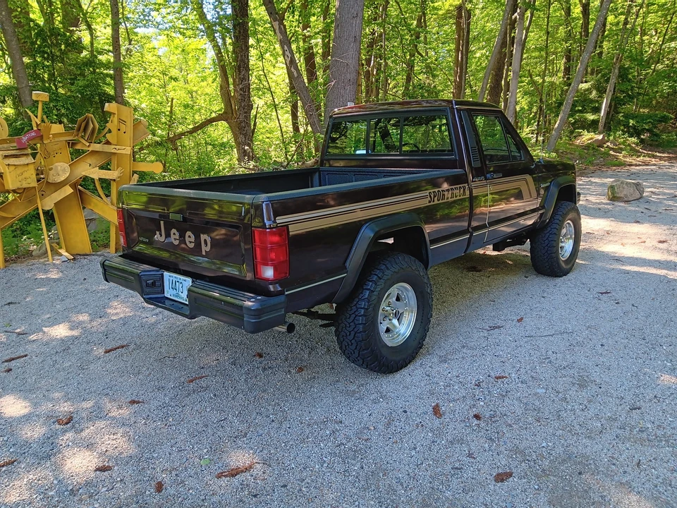 1989 Jeep Comanche - Image 8 of 31