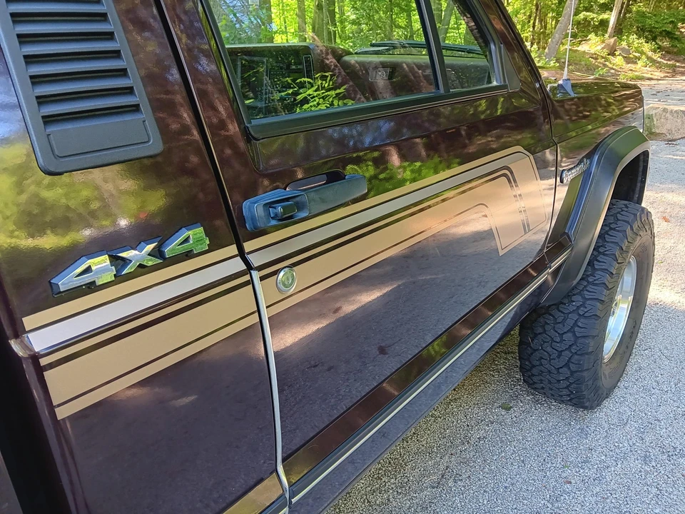 1989 Jeep Comanche - Image 14 of 31