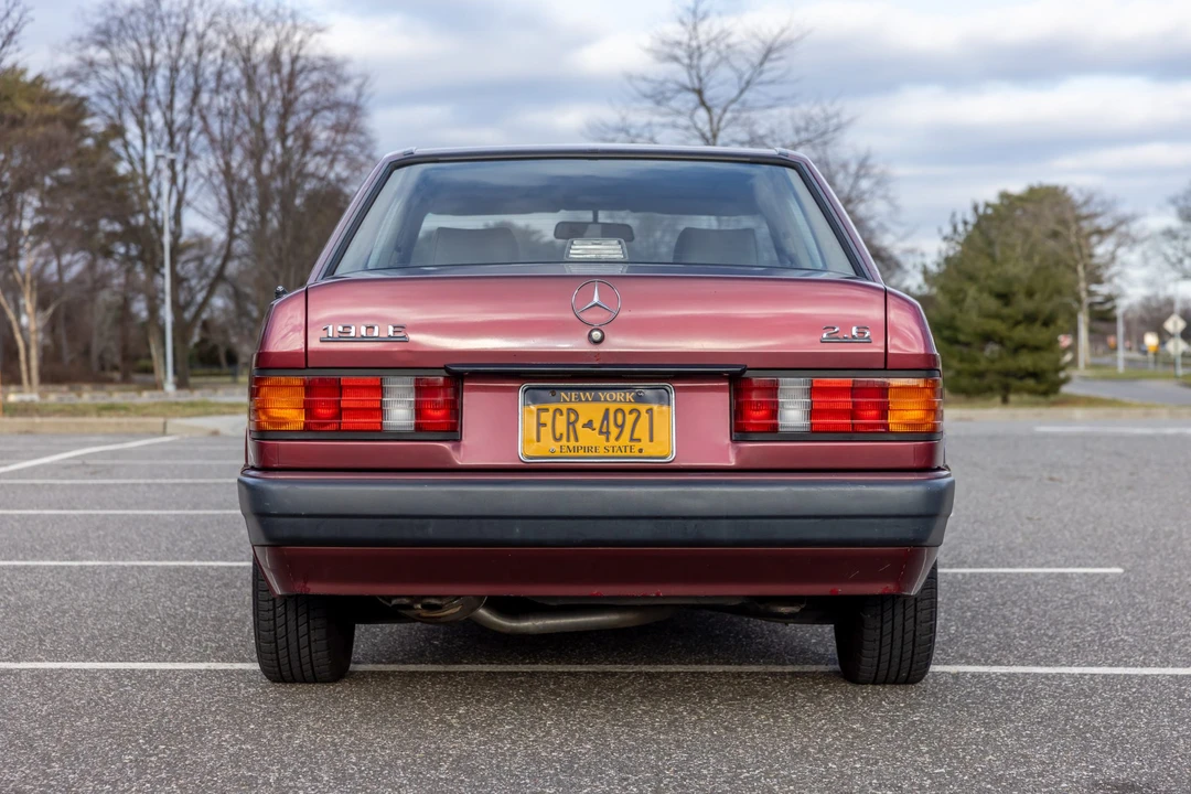 1989 Mercedes-Benz 190E - Image 6 of 31