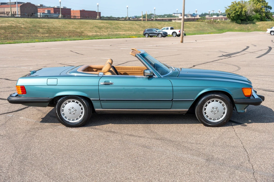 1989 Mercedes-Benz R107 SL-Class - Image 5 of 31