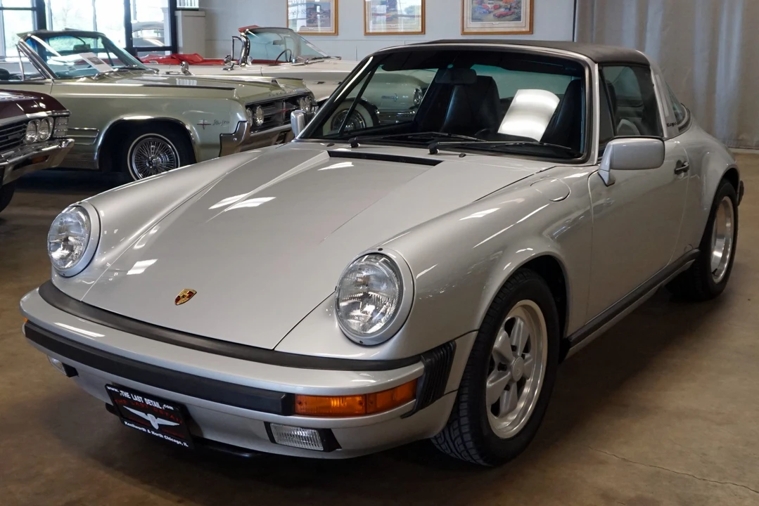 1989 Porsche 911 Carrera 3.2 - Image 14 of 31