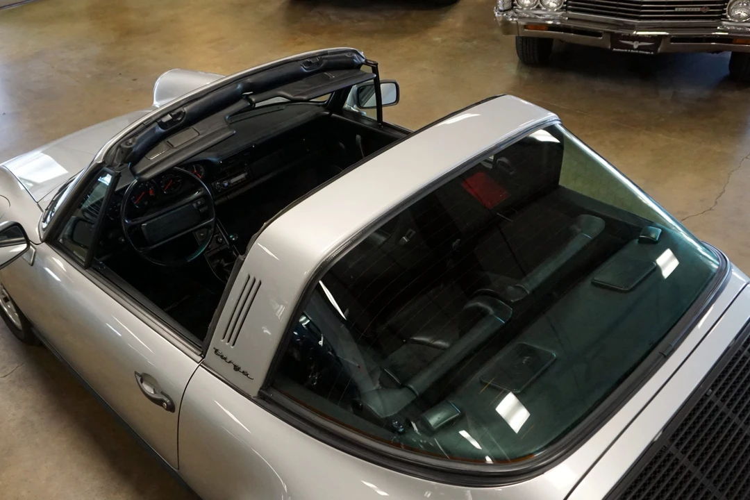 1989 Porsche 911 Carrera 3.2 - Image 28 of 31
