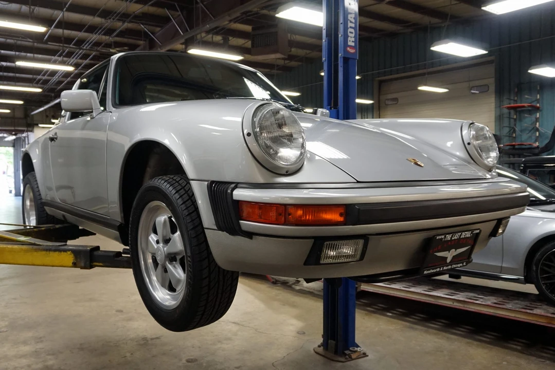 1989 Porsche 911 Carrera 3.2 - Image 20 of 31