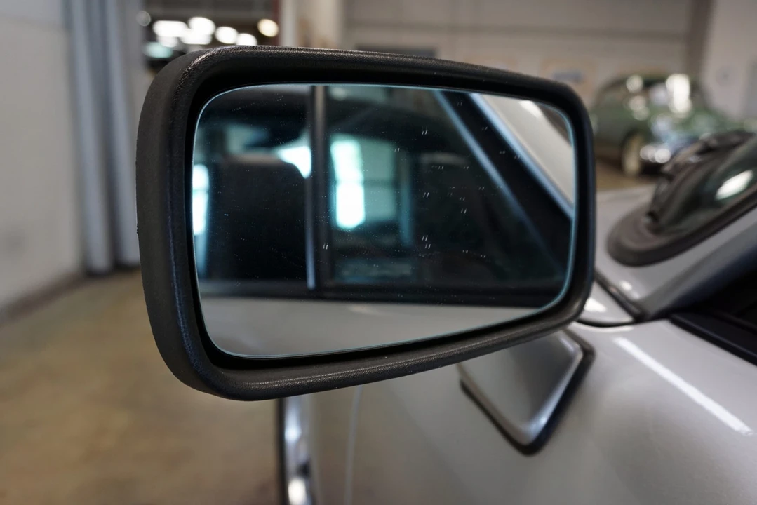 1989 Porsche 911 Carrera 3.2 - Image 25 of 31
