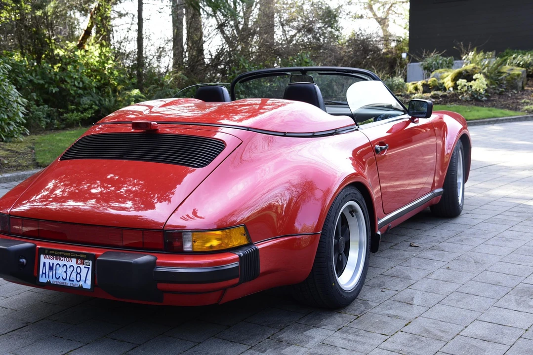 1989 Porsche 911 Carrera 3.2 - Image 19 of 31
