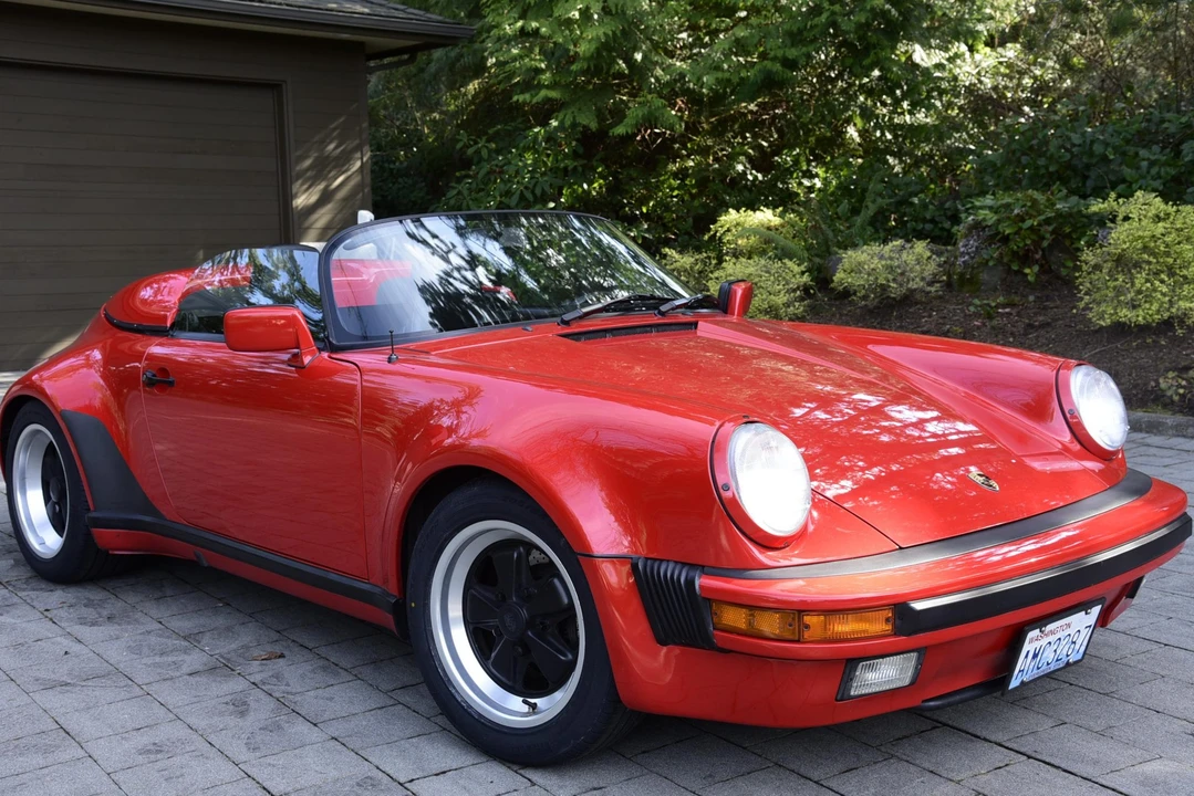 1989 Porsche 911 Carrera 3.2 - Image 13 of 31